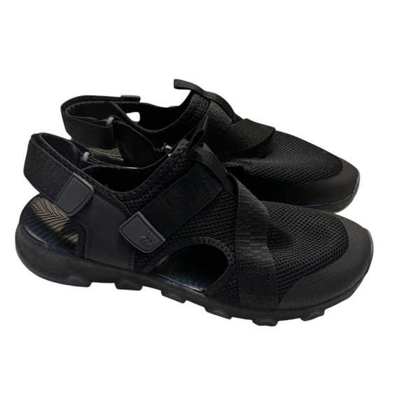 NWT Men’s Water Shoes Size 12 Black Adventure Sandals All in Motion BlackJay - Picture 1 of 9